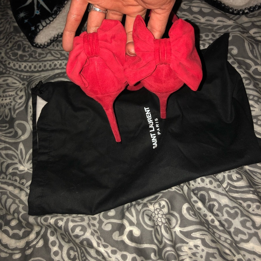 Saint Laurent heels, red adorable barely wore like new sooo sexy! - Picture 3 of 5